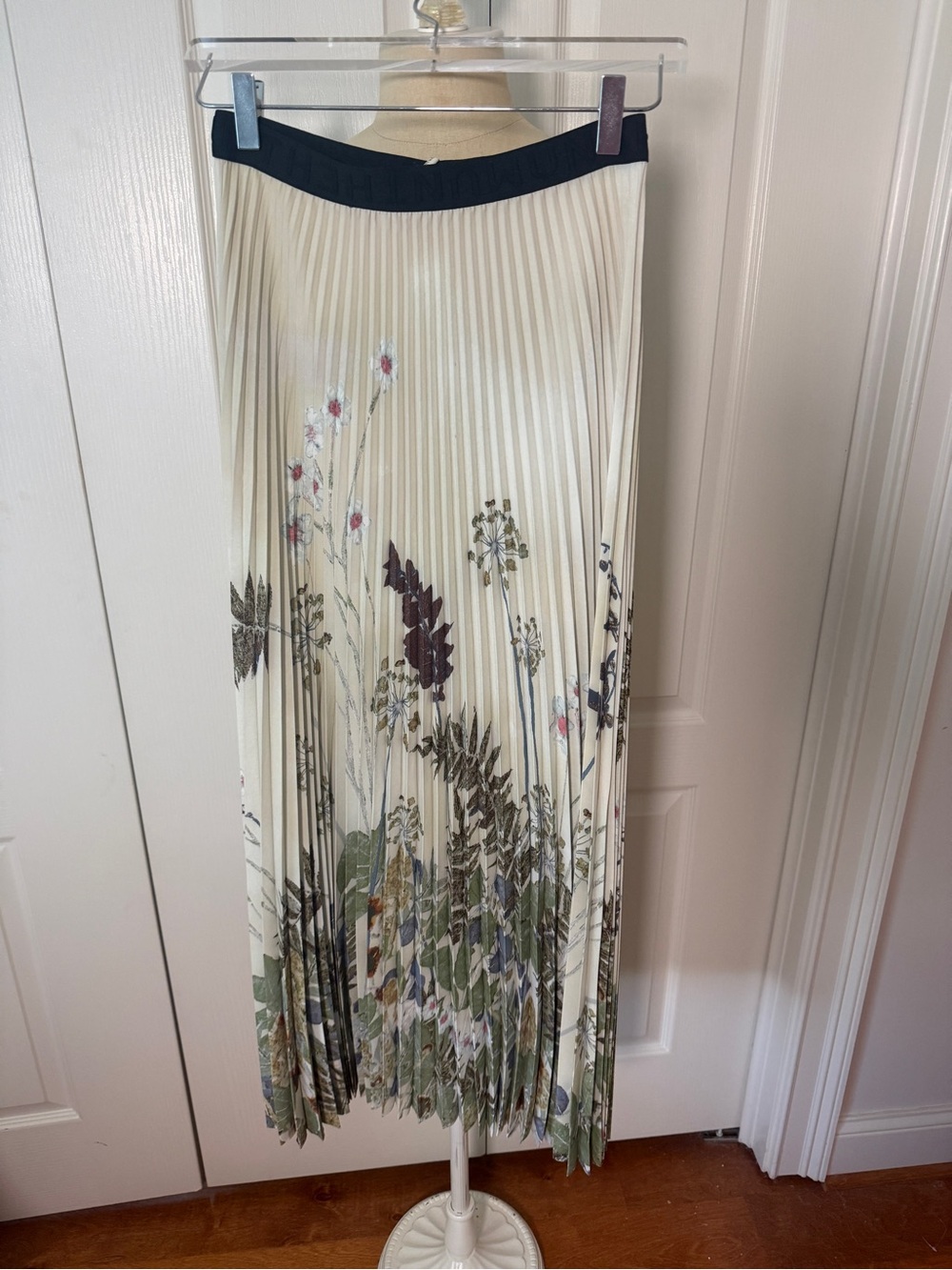 Munthe Taulla Skirt Crème Floral Sz 34/4